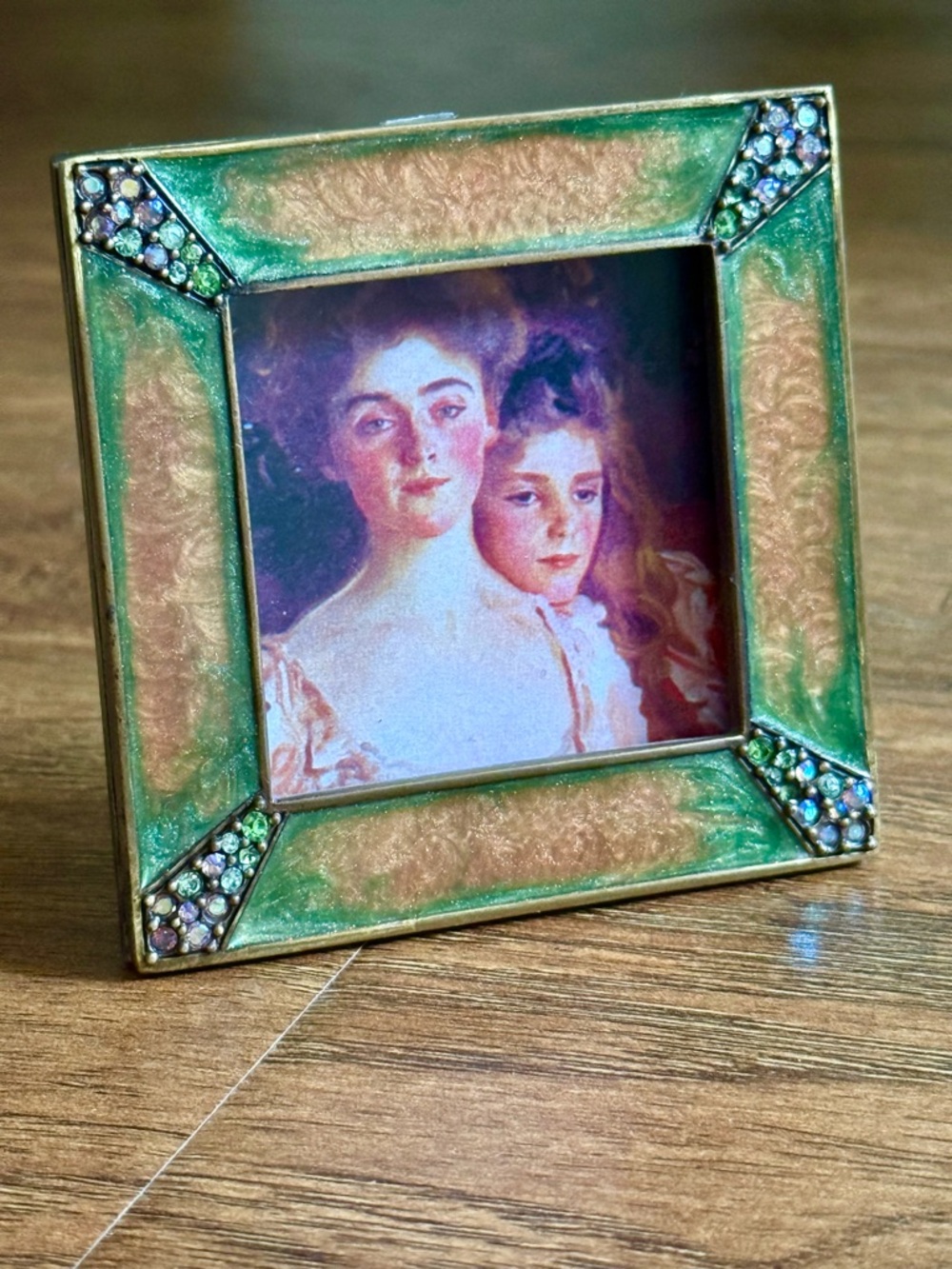 Jay Strongwater Leland pave corner crystal embellished picture frame